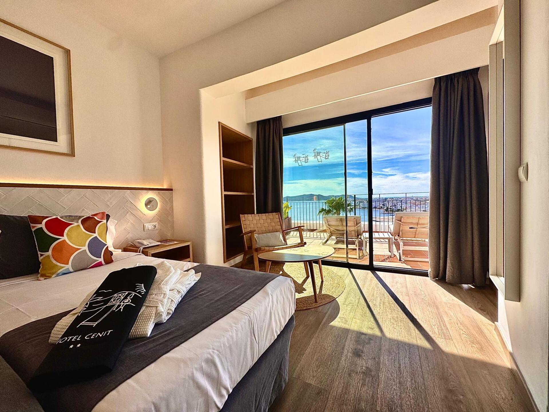 Habitaciones Cenit OLD